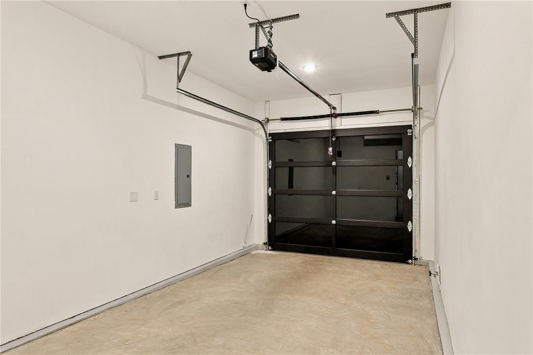 832 Hunter Street Property Photo 17