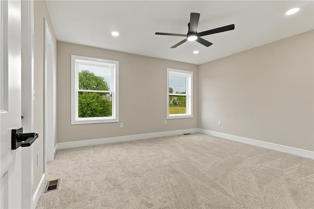 832 Hunter Street Property Photo 24