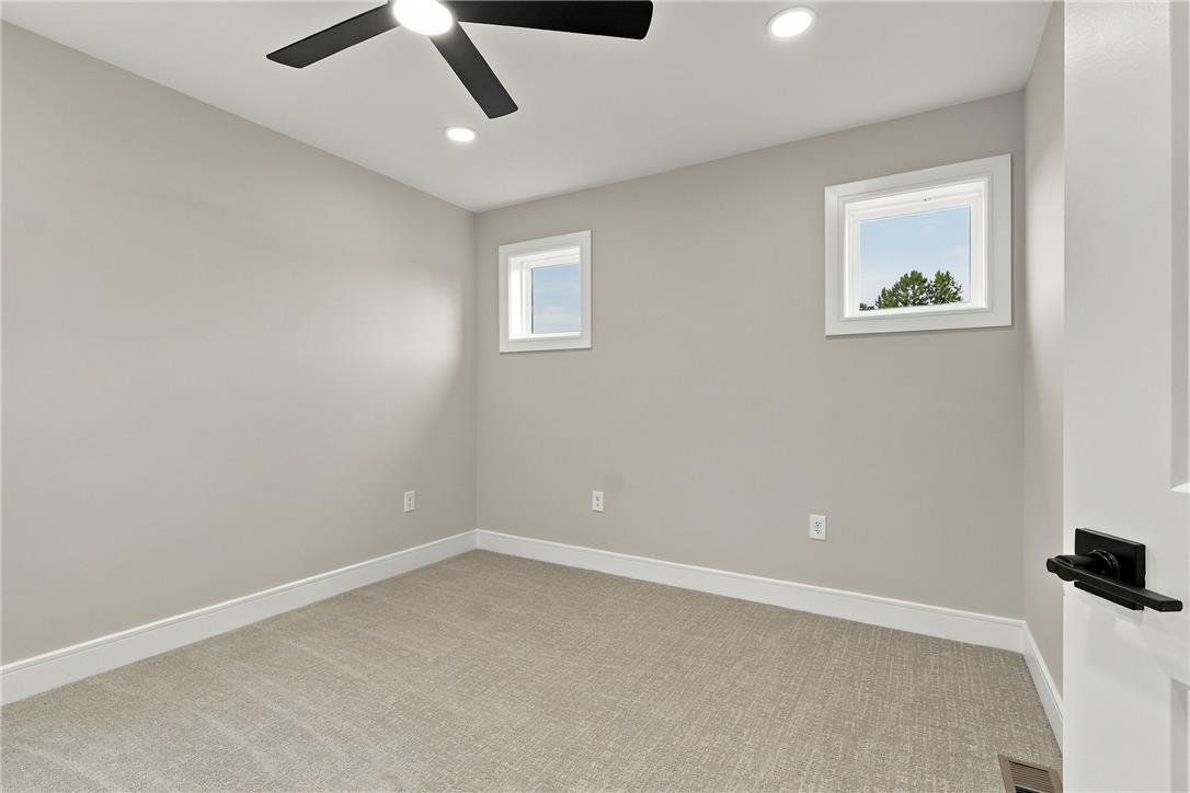832 Hunter Street Property Photo 29