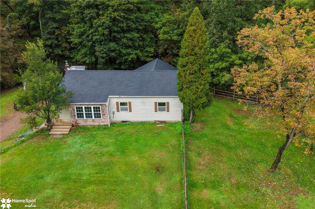 2865 Hemlock Street Property Photo 5