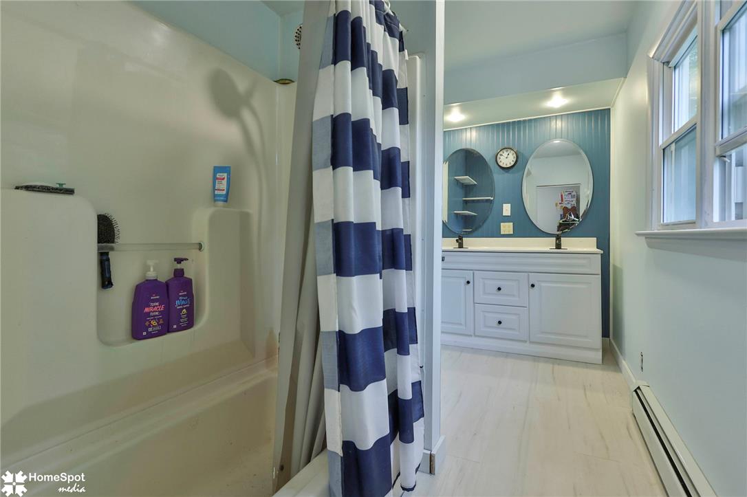 2865 Hemlock Street Property Photo 45