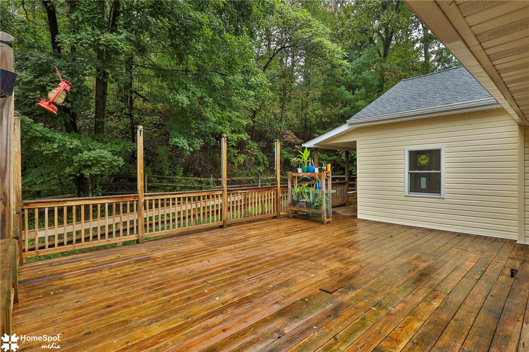2865 Hemlock Street Property Photo 56