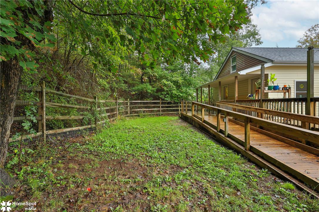 2865 Hemlock Street Property Photo 64