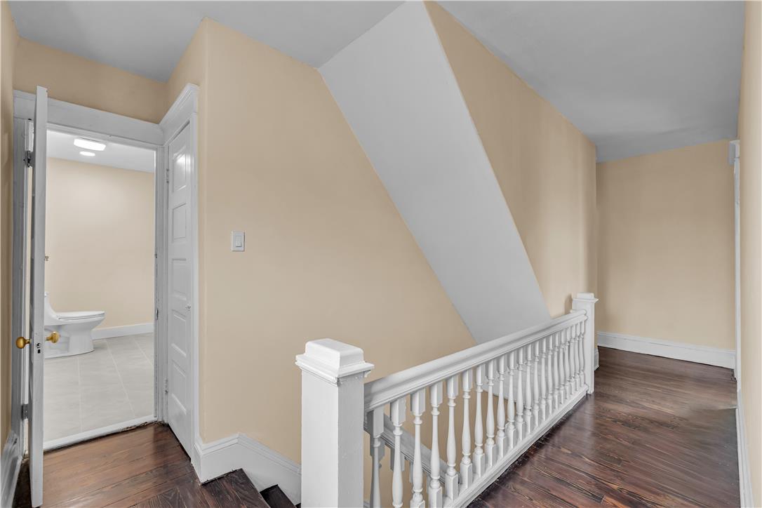 622 Folk Street Property Photo 31