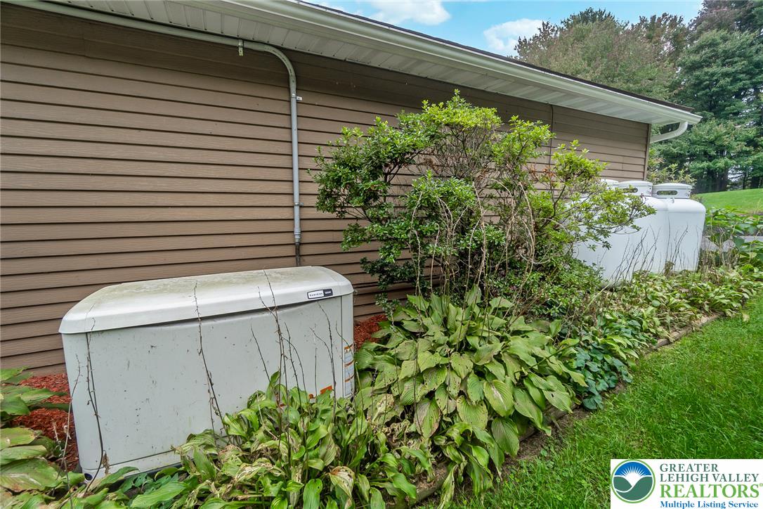 416 Briar Street Property Photo 51