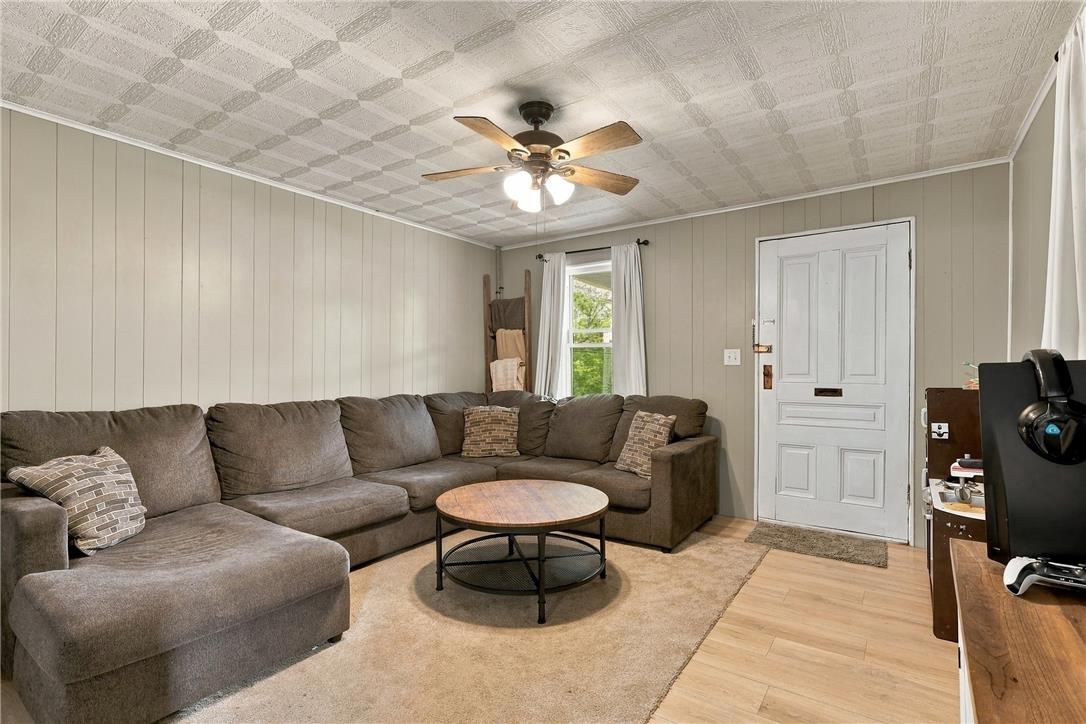 340 South 4th Street Property Photo 6