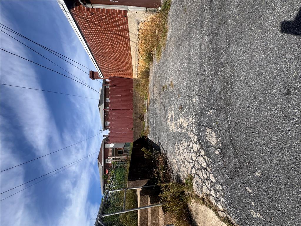 1247 Lehigh Street Property Photo 12