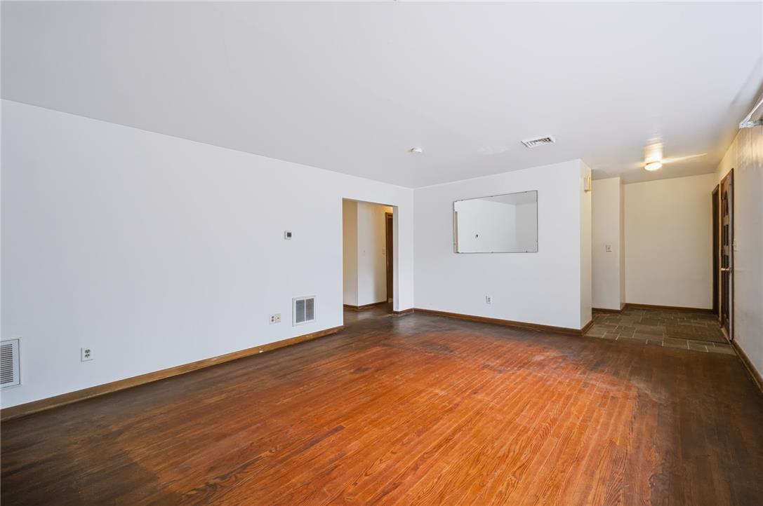 458 Old Allentown Road Property Photo 5