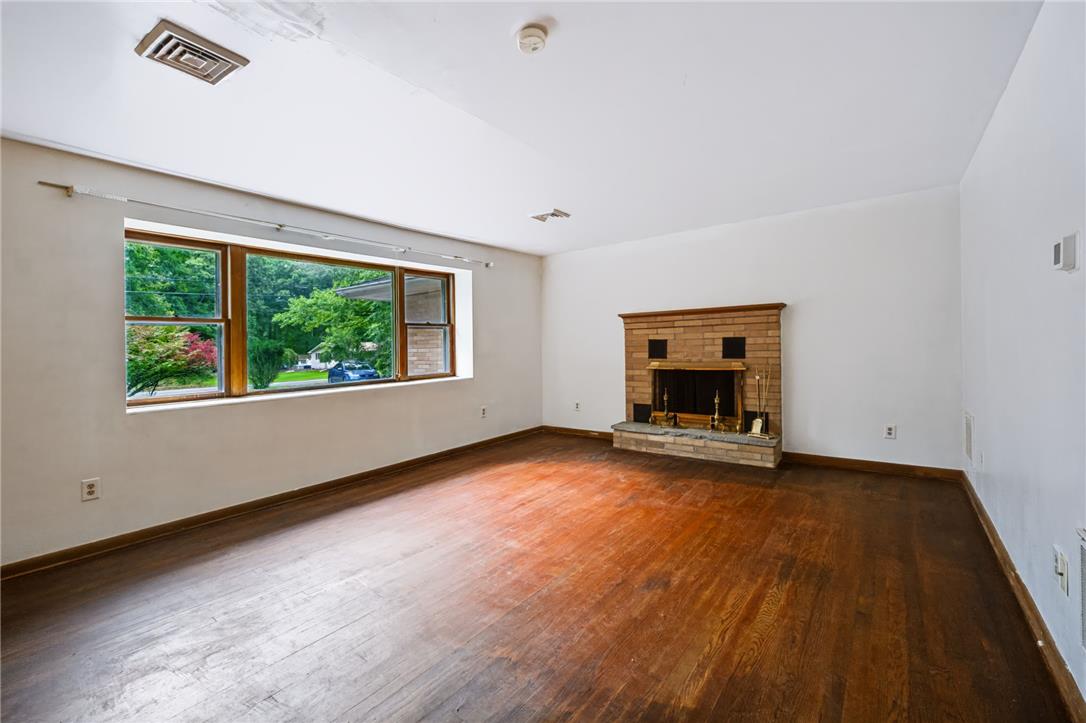 458 Old Allentown Road Property Photo 6