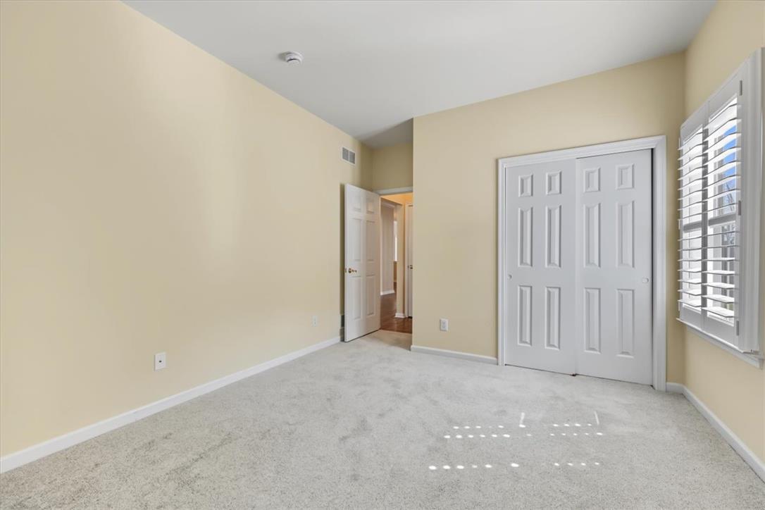 5086 Valley Stream Lane Property Photo 17