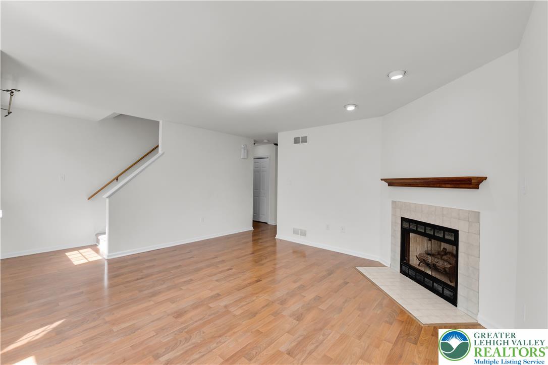 2757 Madison Avenue Property Photo 11