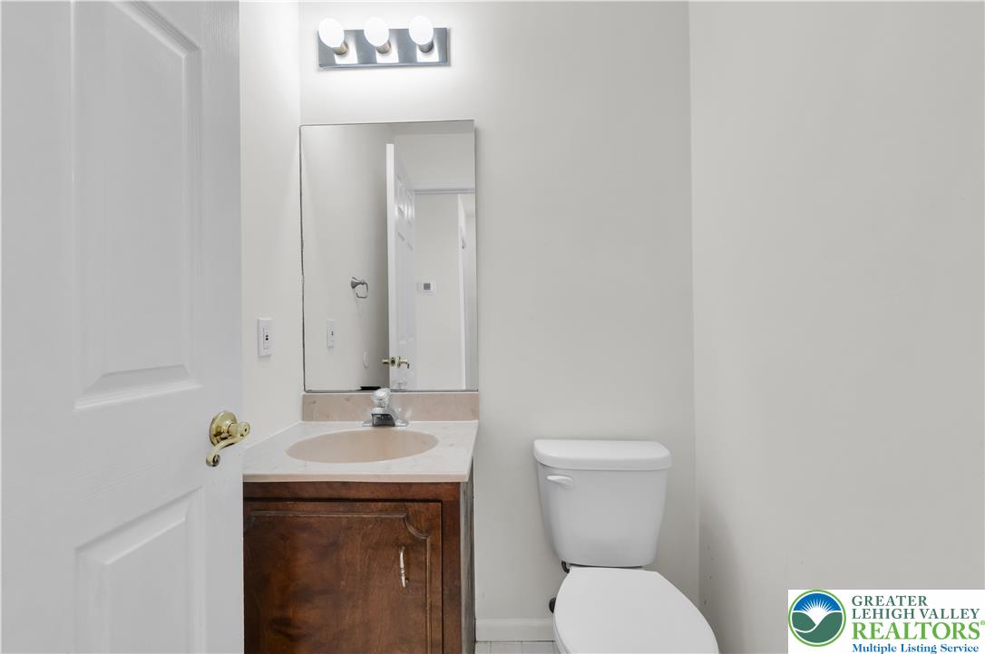 2757 Madison Avenue Property Photo 13