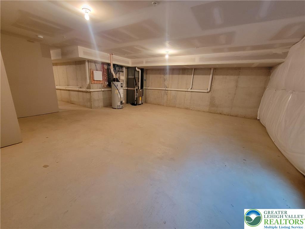 929 King Way Property Photo 20