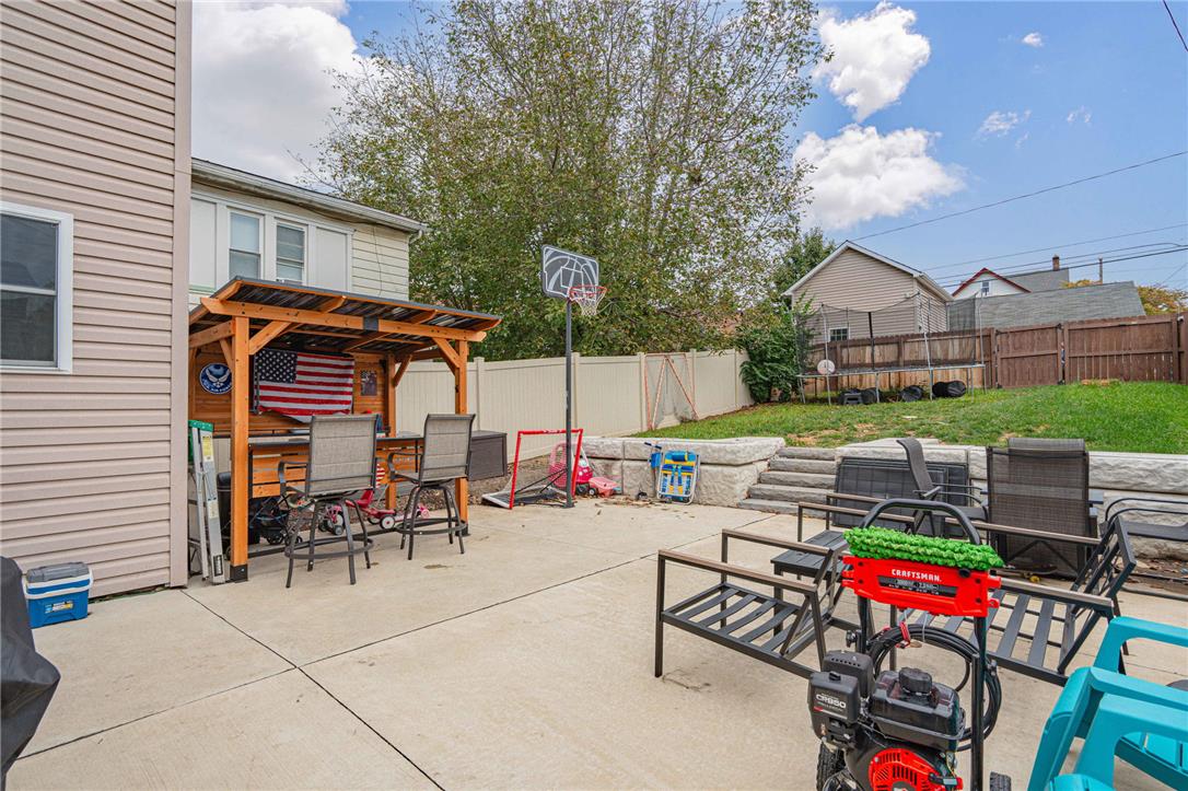 1703 Main Street Property Photo 43