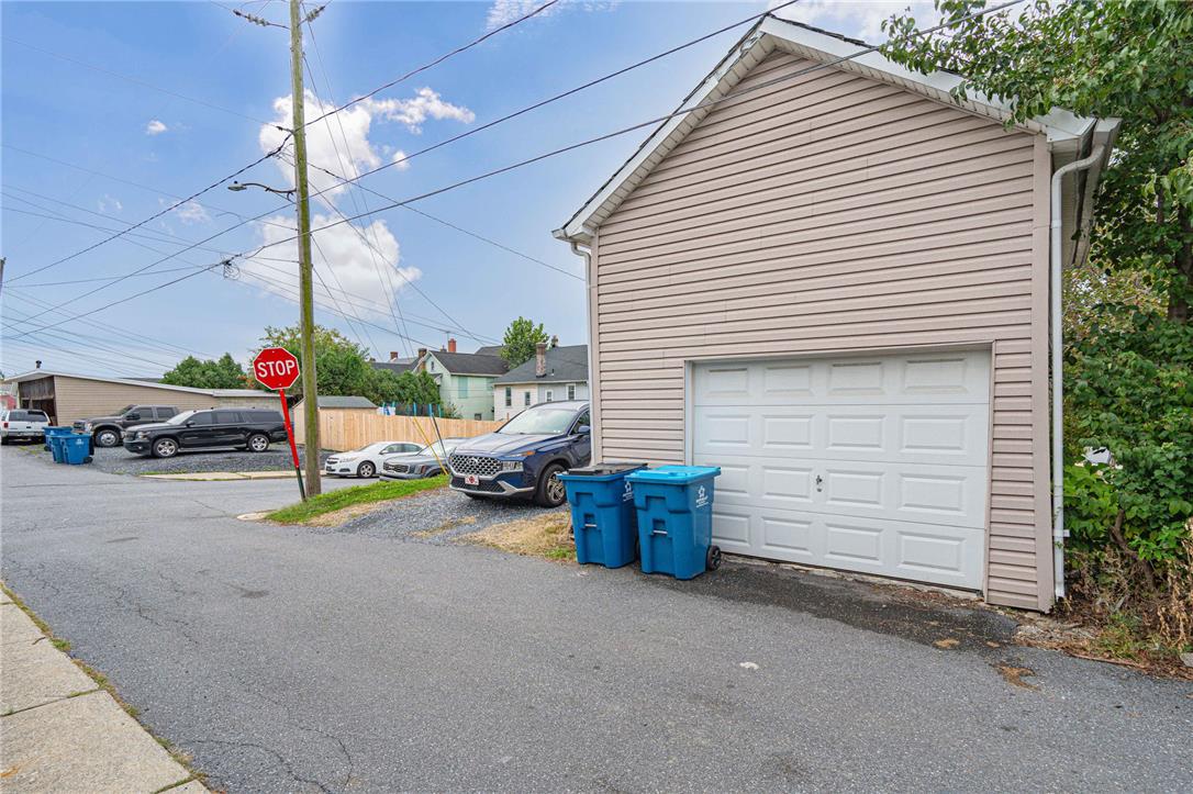 1703 Main Street Property Photo 50