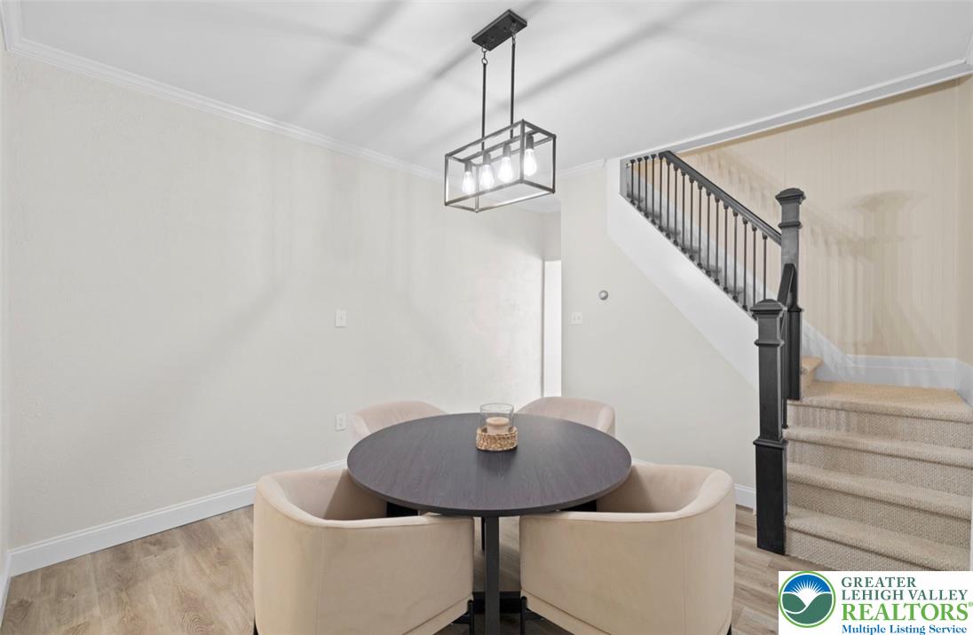 1167 Mechanic Street Property Photo 6