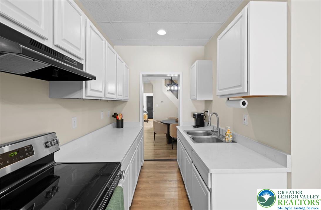 1167 Mechanic Street Property Photo 8