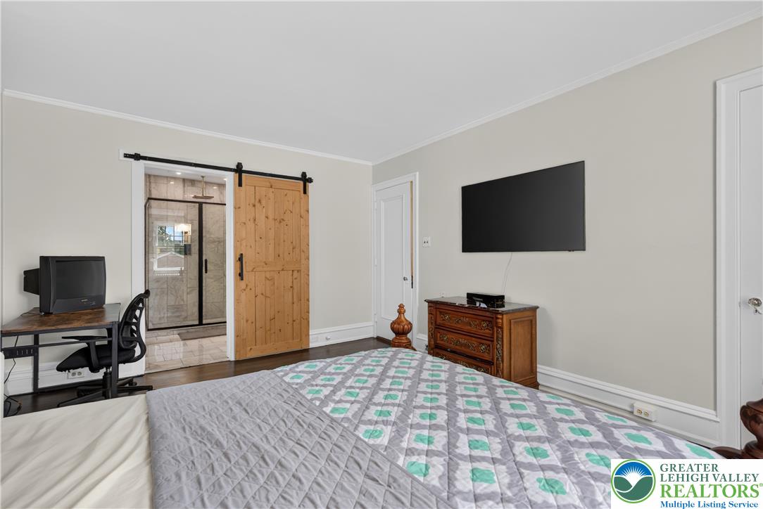 1800 West Union Boulevard 1 Property Photo 16