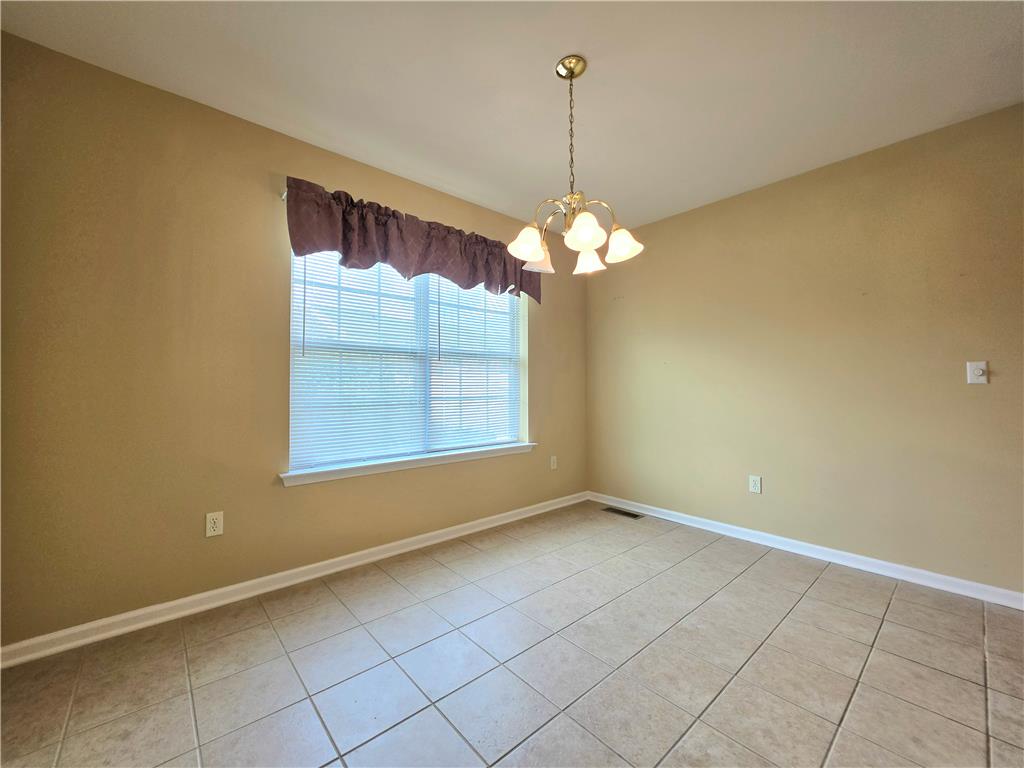 2245 Jeannette Lane Property Photo 10