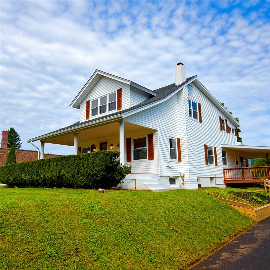 5111 Vera Cruz Road Property Photo 2