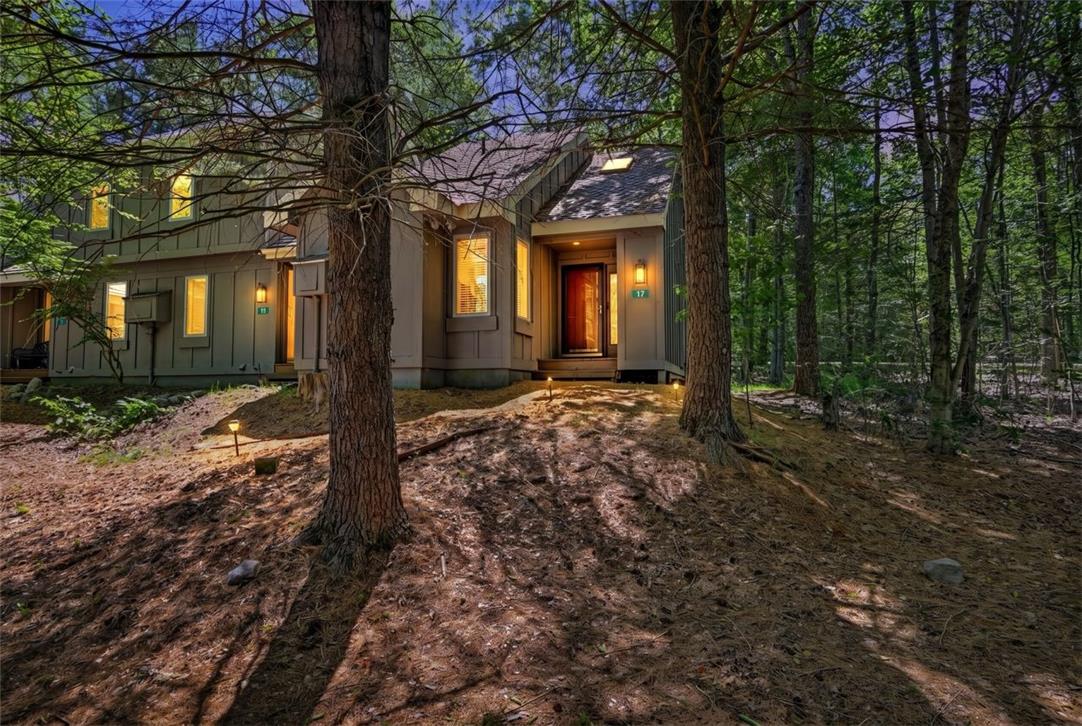 17 Slalom Property Photo 3