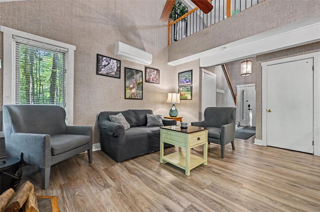 17 Slalom Property Photo 12