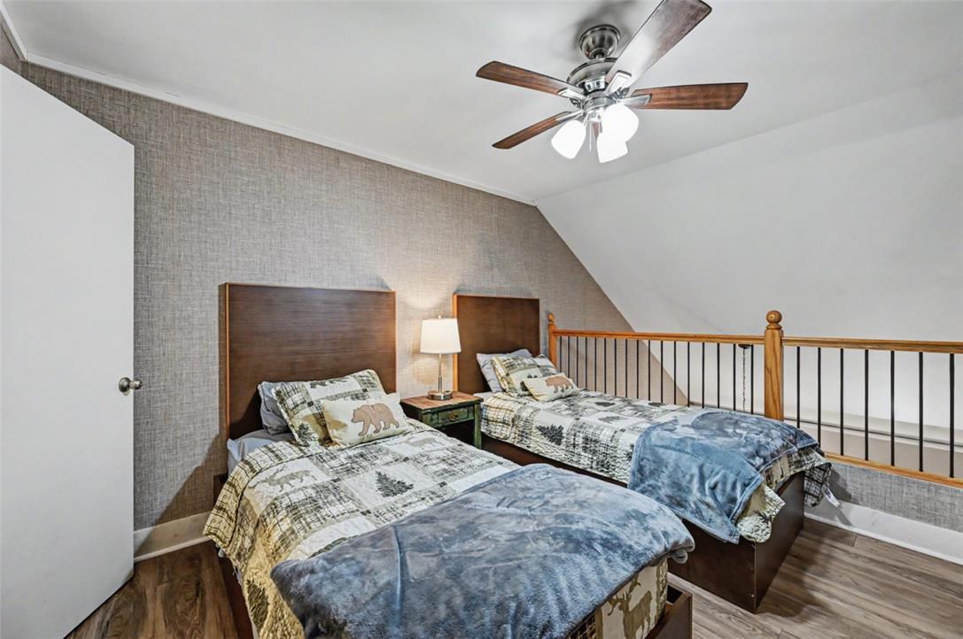 17 Slalom Property Photo 36