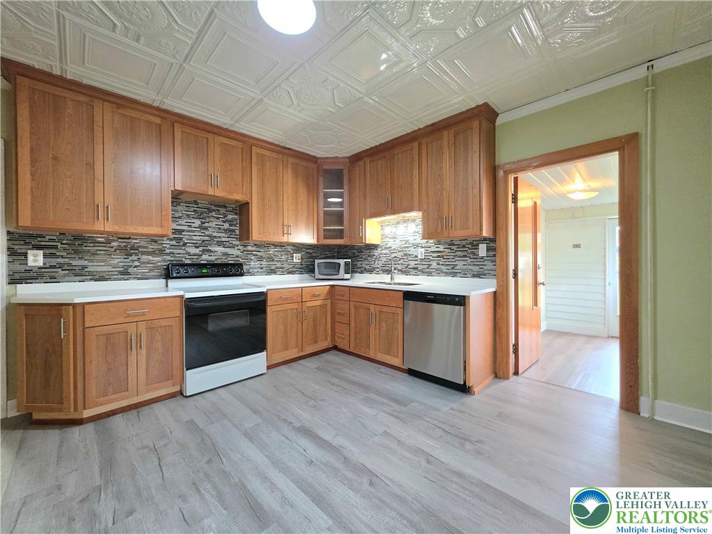41 East 5th Street Property Photo 6