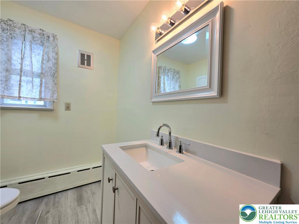 41 East 5th Street Property Photo 10