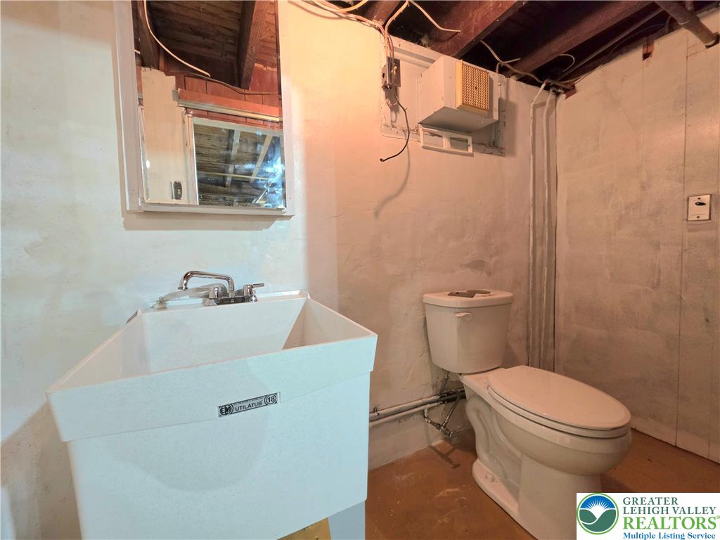 41 East 5th Street Property Photo 21
