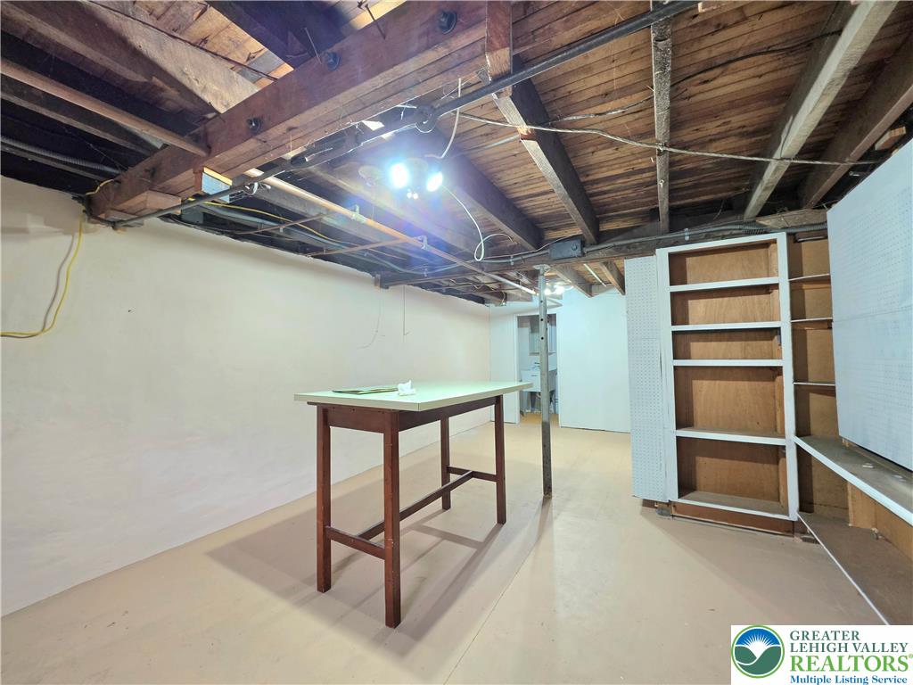 41 East 5th Street Property Photo 28