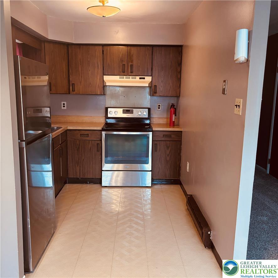 1327 Howard South 1 Property Photo 16