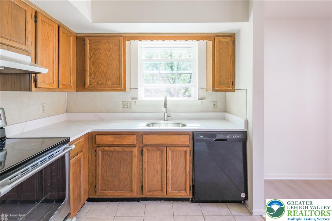 1464 Cedar Crest Boulevard 12 Property Photo 16