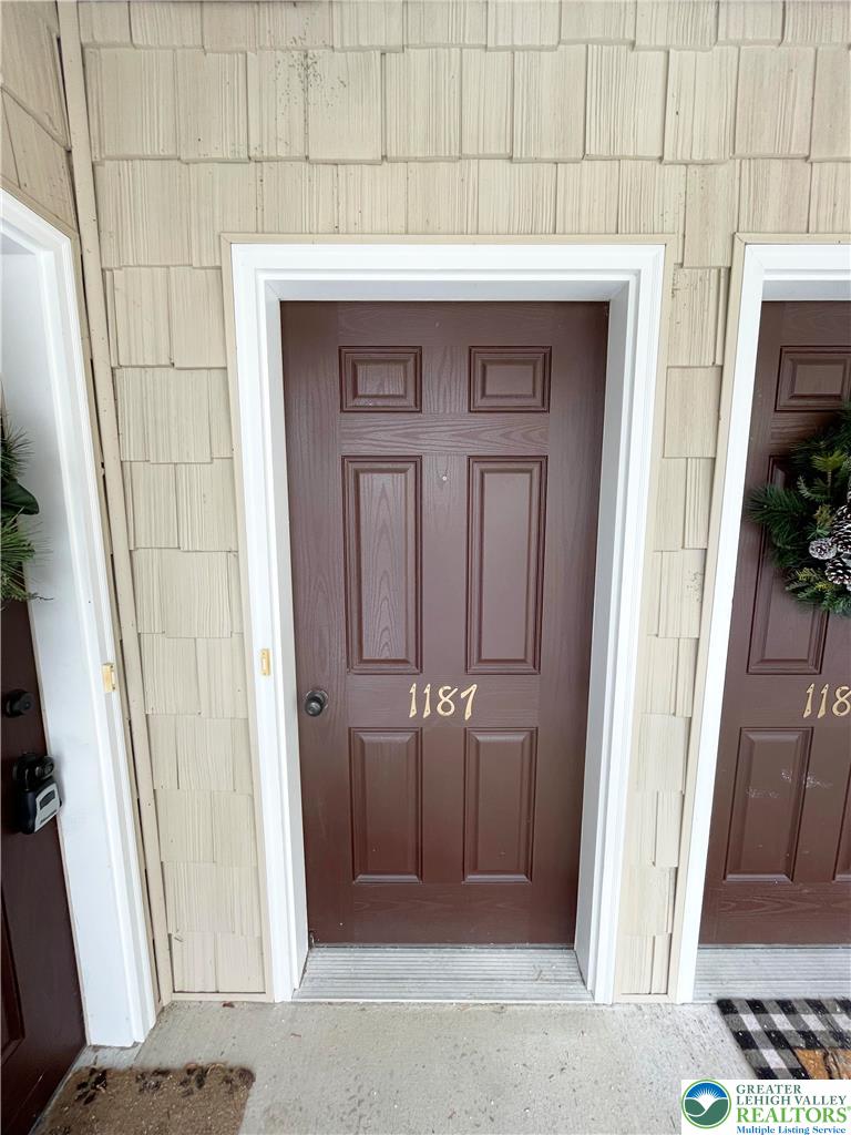 1187 Meadow Lark Way Property Photo 1