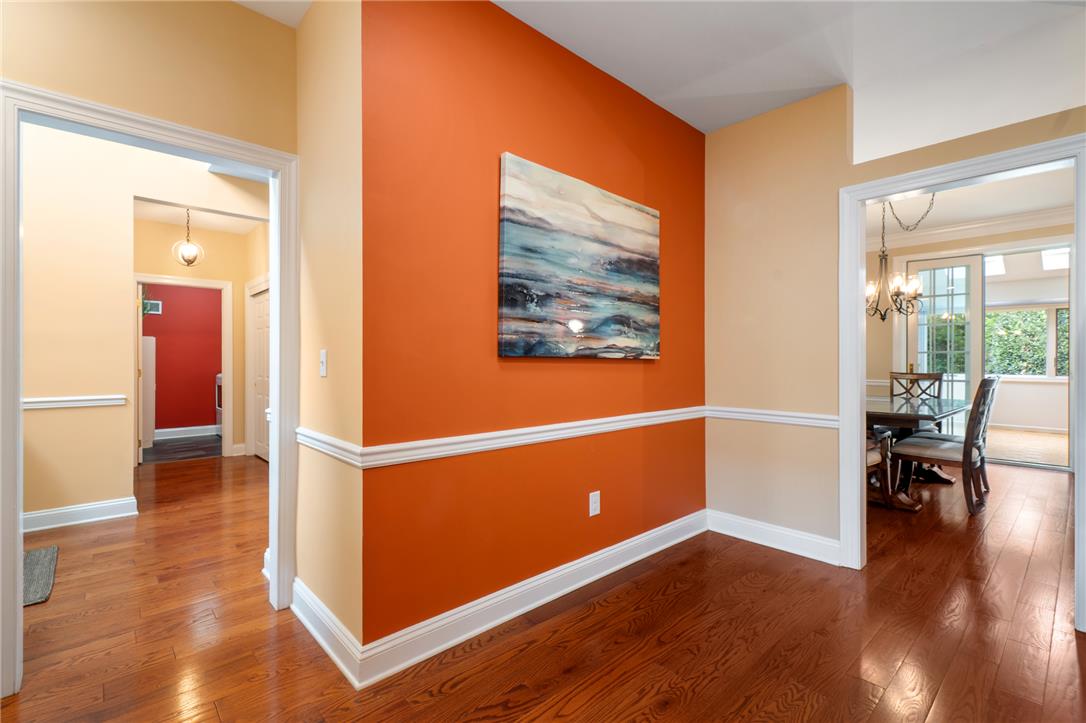 4666 Pinehurst Circle Property Photo 10
