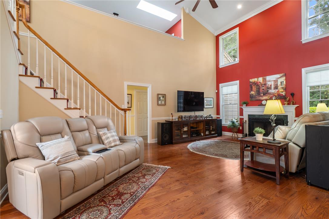 4666 Pinehurst Circle Property Photo 14