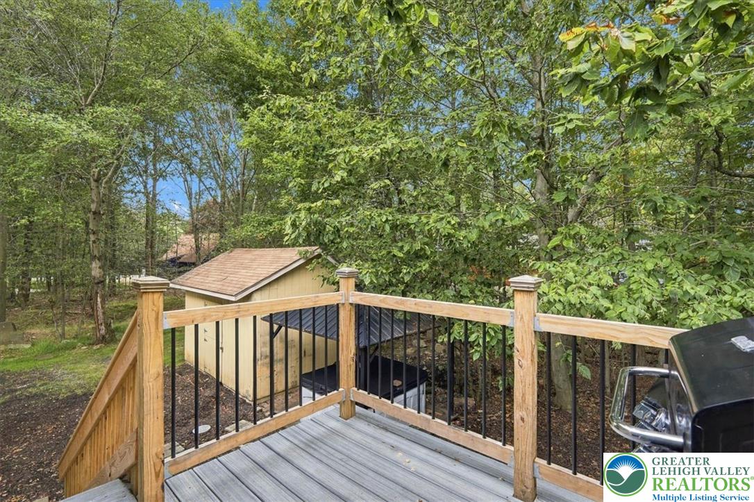3326 Woodland Drive Property Photo 29