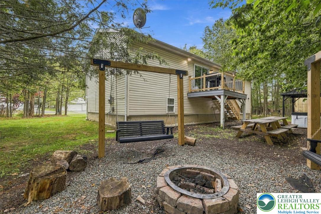 3326 Woodland Drive Property Photo 30