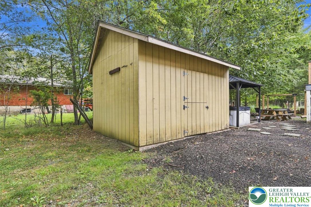 3326 Woodland Drive Property Photo 31