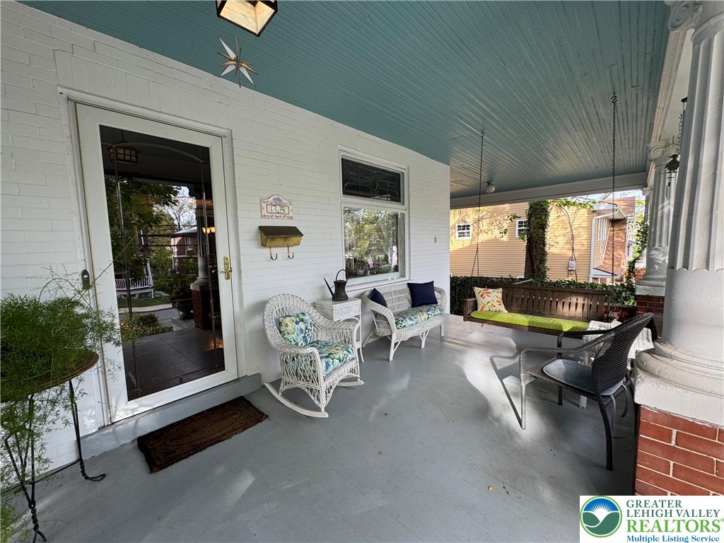 715 West State Street Property Photo 3