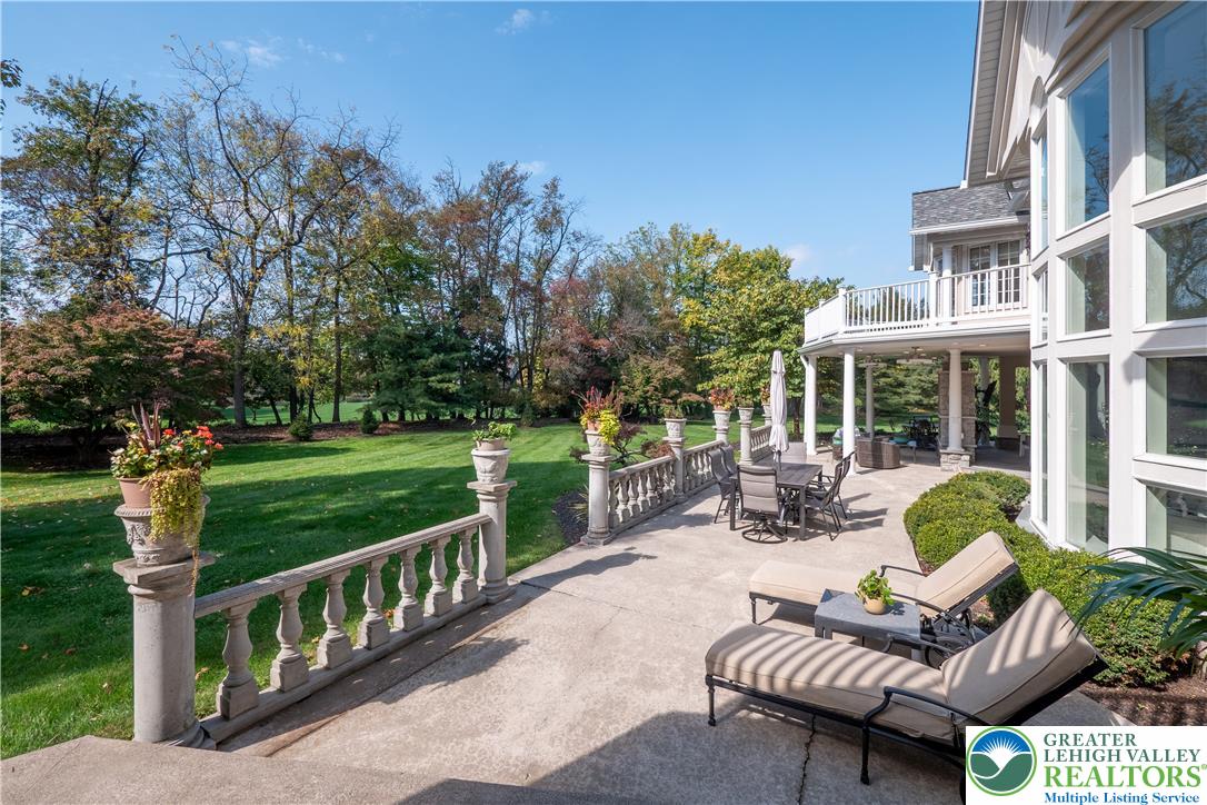 1751 Deer Run Road Property Photo 8