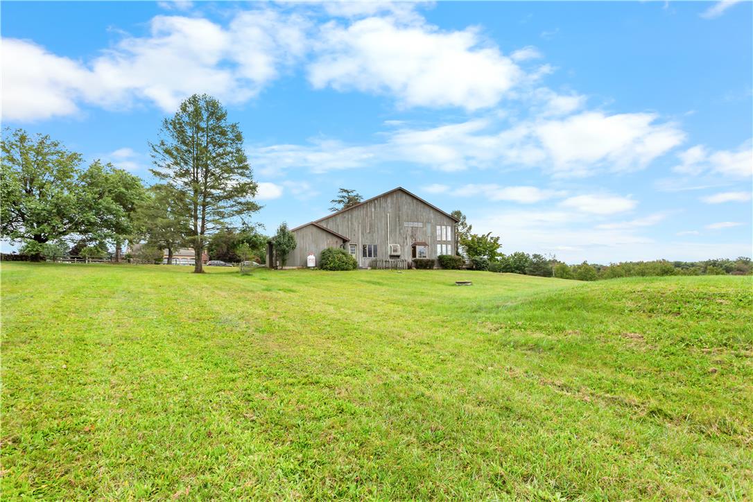 377 Farmhouse Lane Property Photo 24