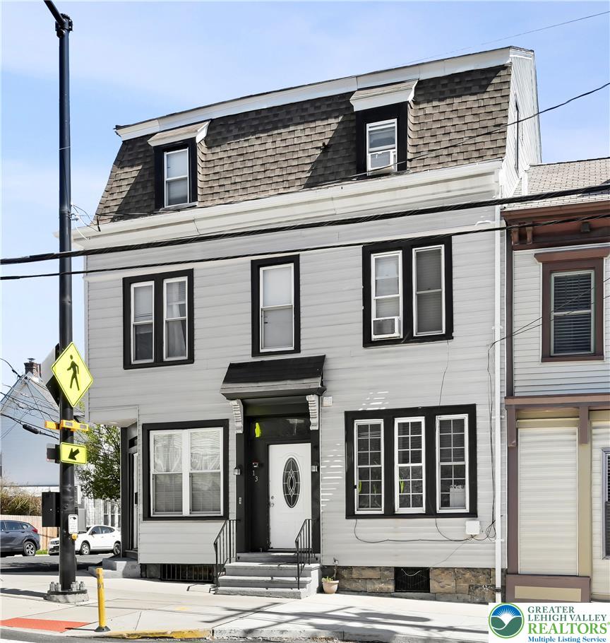 133 Cattell Street Property Photo 1