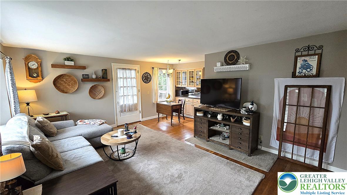 1349 Beverly Hills Road Property Photo 10