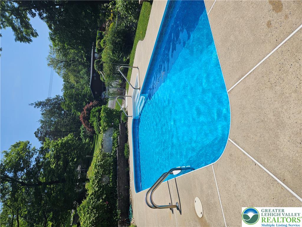 1349 Beverly Hills Road Property Photo 56