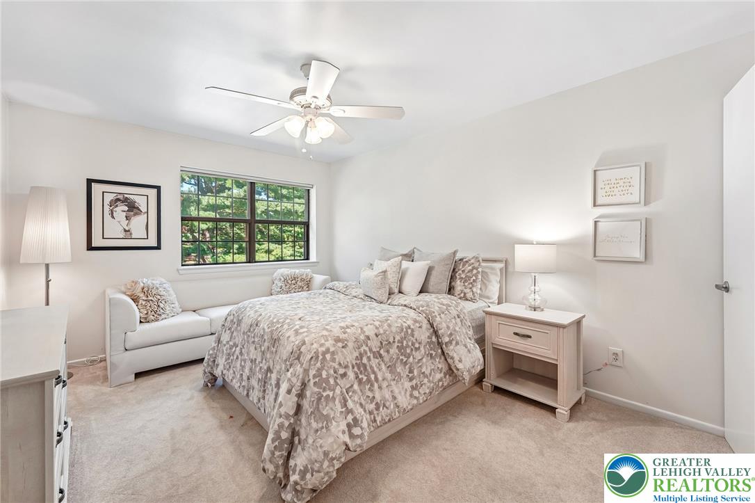 2672 Rolling Green Place Property Photo 6