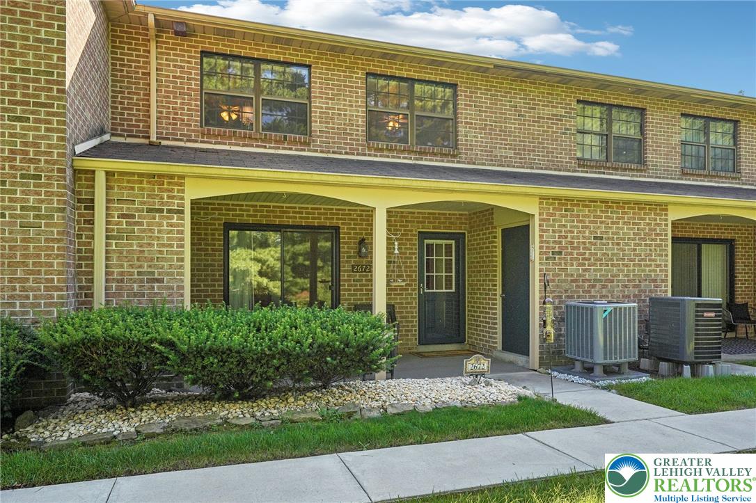 2672 Rolling Green Place Property Photo 16