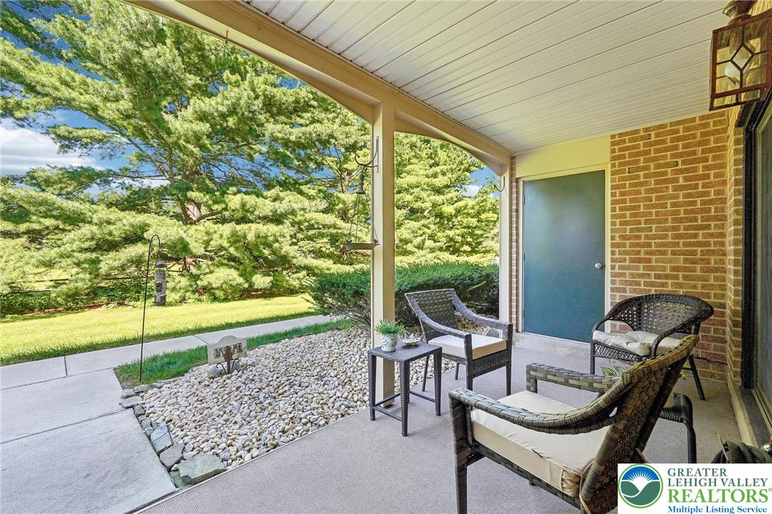 2672 Rolling Green Place Property Photo 17
