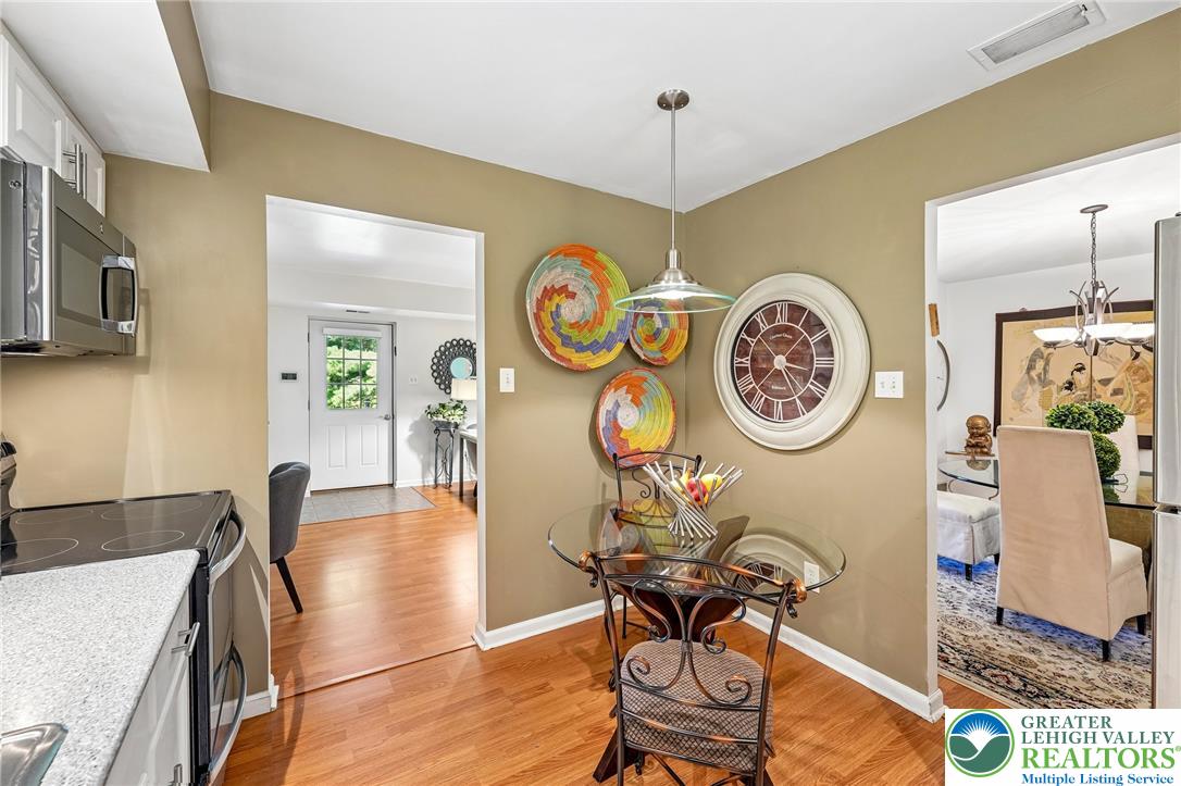 2672 Rolling Green Place Property Photo 23