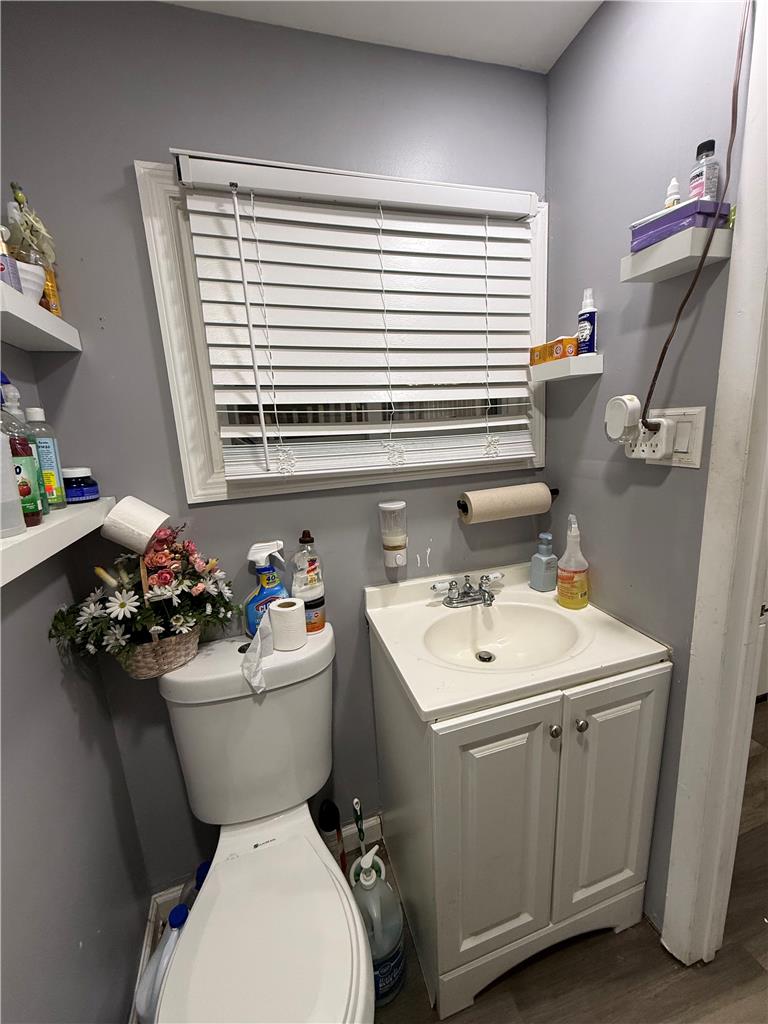 1539 West Allen Street Property Photo 9
